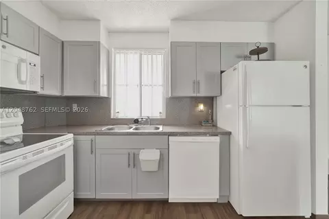 Kitchen - Undisclosed, Hialeah, FL 33015 photo 2 of 2