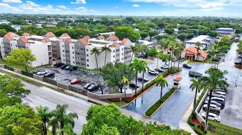 View/Area - Undisclosed, Hialeah, FL 33015 photo 3 of 8