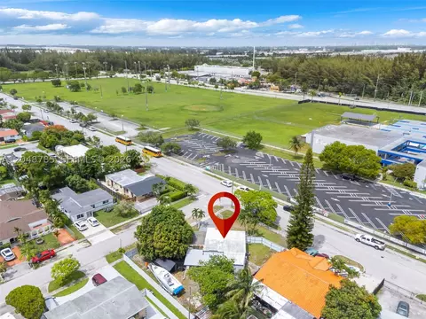 View/Area - 6084 E 7th Ave, Hialeah, FL 33013 photo 3 of 5