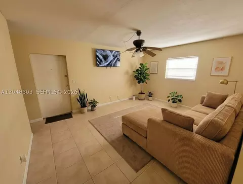 1829 N A St #50, Lake Worth, FL 33460