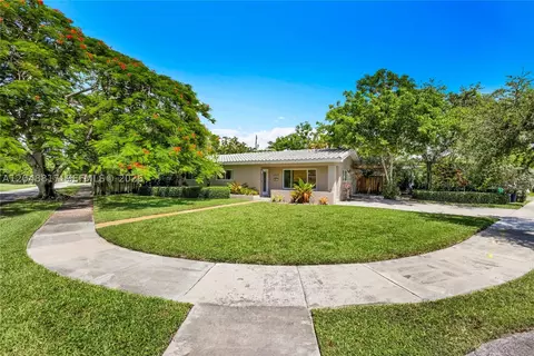 6325 SW 84th St, Miami, FL 33143