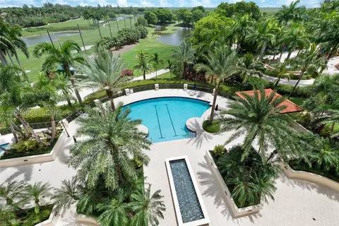 13621 Deering Bay Dr #502, Coral Gables, FL 33158