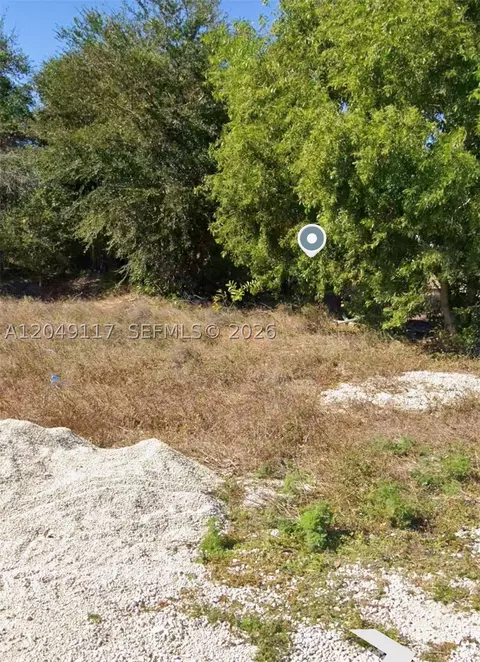 2908 Donald Ave S, Lehigh Acres, FL 33976
