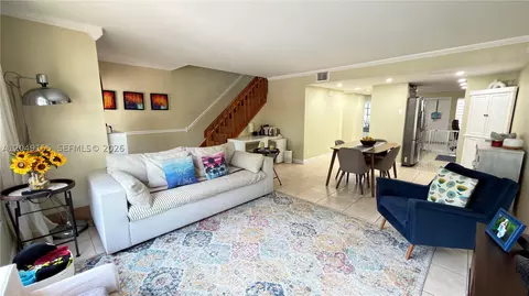 9492 NW 39th St, Sunrise, FL 33351