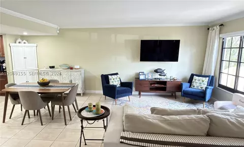 9492 NW 39th St, Sunrise, FL 33351