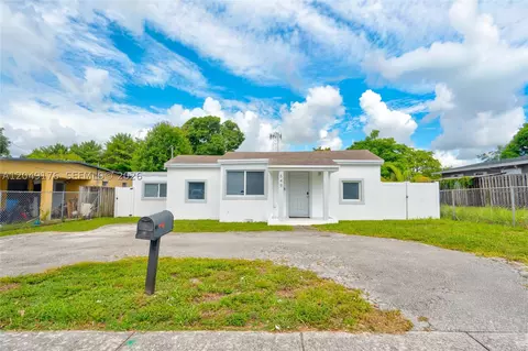 649 NW 24th Ave, Fort Lauderdale, FL 33311