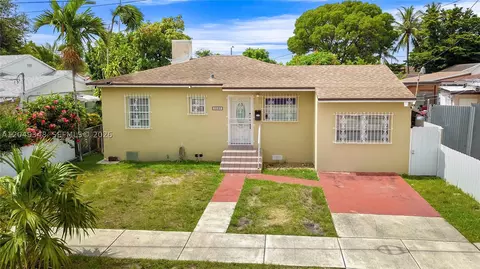 3080 SW 5th St, Miami, FL 33135