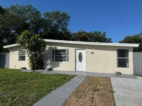 26 Virginia Rd, West Park, FL 33023