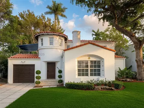 5835 La Gorce Dr, Miami Beach, FL 33140