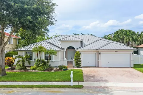 15973 SW 4th St, Pembroke Pines, FL 33027
