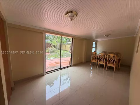Dining - 1061 E 20th St, Hialeah, FL 33013 photo 1 of 3