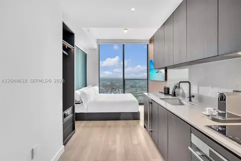 20 NE 11th St #4607A, Miami, FL 33132