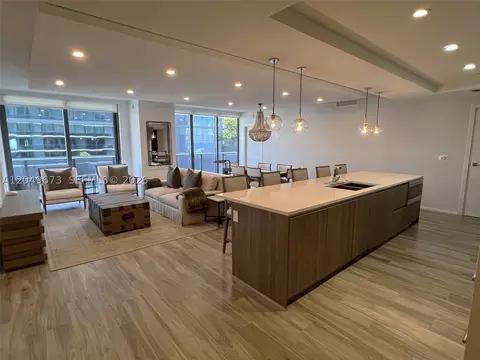 801 S Miami Ave #4608, Miami, FL 33130