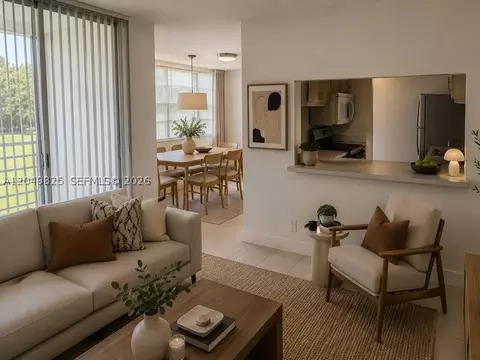 9441 Live Oak Pl #209, Davie, FL 33324