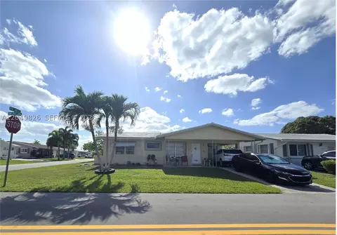 4805 NW 45th Ave, Tamarac, FL 33319