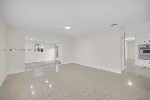 Living - 1380 W 60th Ter, Hialeah, FL 33012 photo 6 of 13