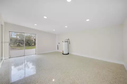 Other - 1380 W 60th Ter, Hialeah, FL 33012 photo 4 of 10