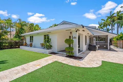 1550 Tyler St, Hollywood, FL 33020