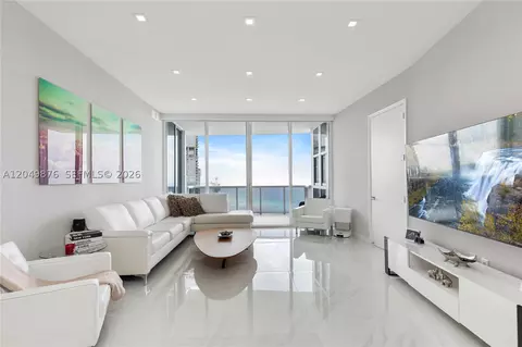 18201 Collins Ave #3504, Sunny Isles Beach, FL 33160