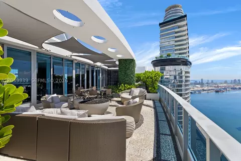 200 Biscayne Boulevard Way #PH-5404, Miami, FL 33131