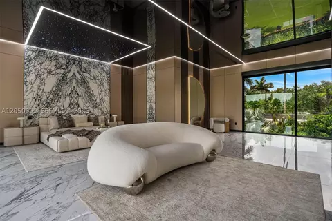 Bedroom - 13500 SW 69th Ave, Pinecrest, FL 33156 photo 1 of 7
