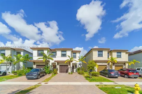 25500 SW 108th Ave, Homestead, FL 33032