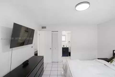Bedroom - Undisclosed, Hialeah, FL 33012 photo 1 of 3