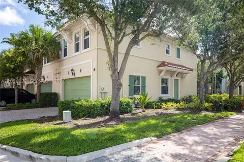3300 NW 126th Ter, Sunrise, FL 33323