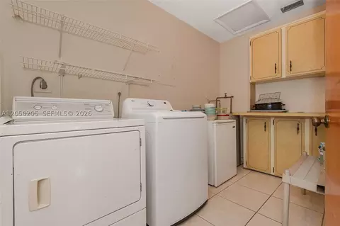 Other - 271 E 17th St, Hialeah, FL 33010 photo 4 of 5