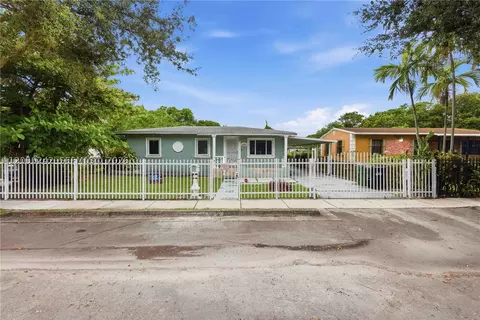 1630 NW 124th St, North Miami, FL 33167