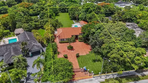7030 SW 72nd St, Miami, FL 33143