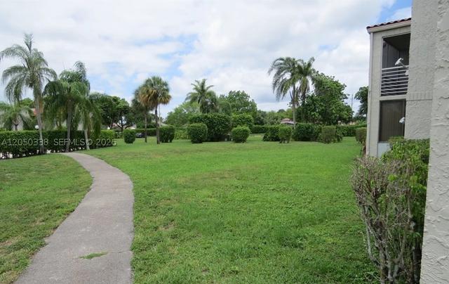 7435 Woodmont Ter #101, Tamarac, FL 33321
