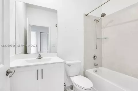 21071 NE 8th Ave #21071, Miami, FL 33179
