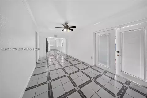 Entry Way - 6161 E 4th Ave, Hialeah, FL 33013 photo 3 of 5