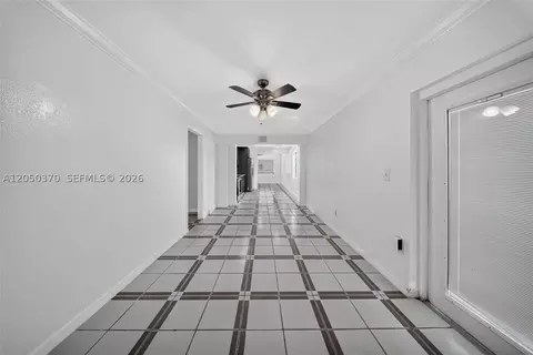 Entry Way - 6161 E 4th Ave, Hialeah, FL 33013 photo 4 of 5