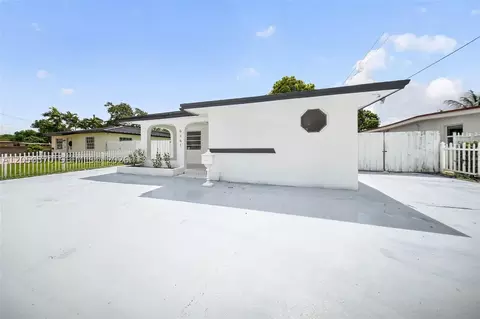 Exterior - 6161 E 4th Ave, Hialeah, FL 33013 photo 1 of 7