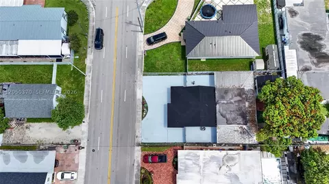 View/Area - 6161 E 4th Ave, Hialeah, FL 33013 photo 1 of 12