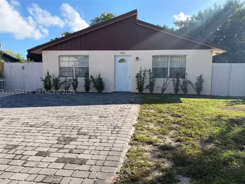 4280 N Dixie Hwy, Boca Raton, FL 33431