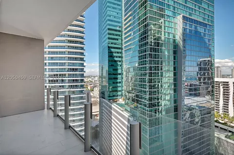 300 Biscayne Boulevard Way #3008W, Miami, FL 33131