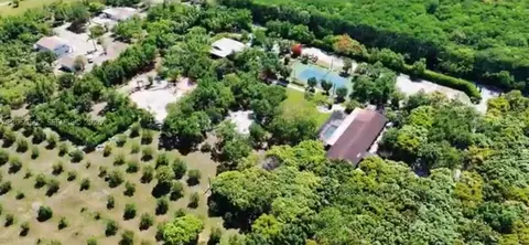 21601 SW 154th Ave, Miami, FL 33170