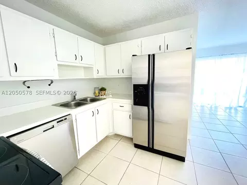 Kitchen - 4503 SE Ontario Dr, Stuart, FL 34997 photo 1 of 3