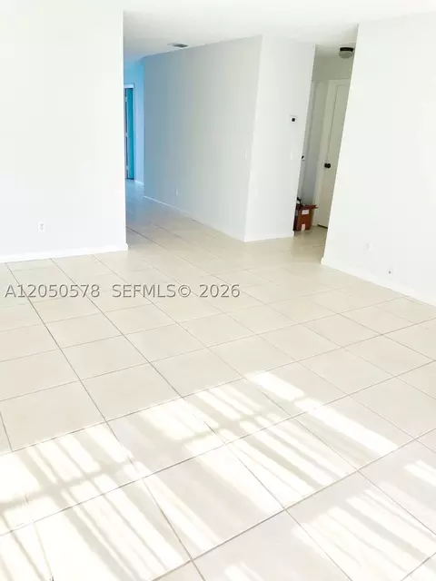 Living - 4503 SE Ontario Dr, Stuart, FL 34997 photo 3 of 4