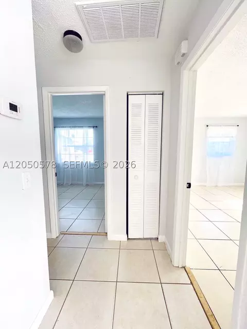 Entry Way - 4503 SE Ontario Dr, Stuart, FL 34997 photo 3 of 4