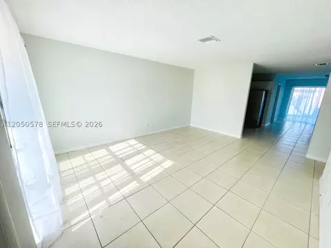 Living - 4503 SE Ontario Dr, Stuart, FL 34997 photo 2 of 4