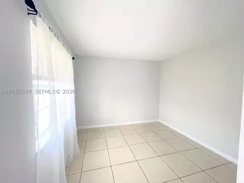 Living - 4503 SE Ontario Dr, Stuart, FL 34997 photo 4 of 4