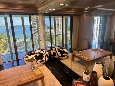 11111 Biscayne Blvd #PH AFG, Miami, FL 33181