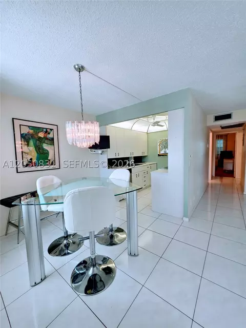 Dining - 3076 Exeter E #3076, Boca Raton, FL 33434 photo 2 of 2