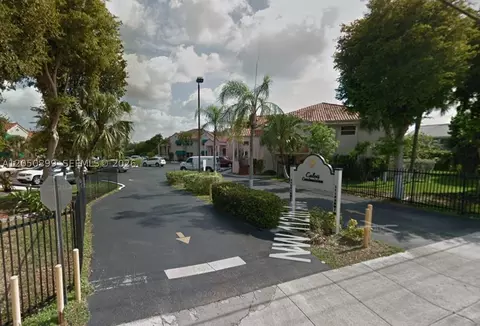 11201 NW 7th St #204, Sweetwater, FL 33172