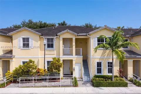112 SE 28th Ter #26, Homestead, FL 33033
