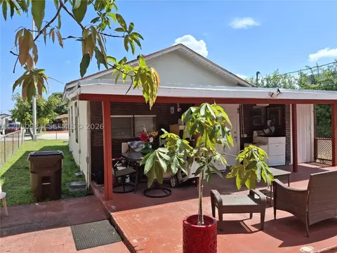 233 E 15th St, Hialeah, FL 33010 photo 6
